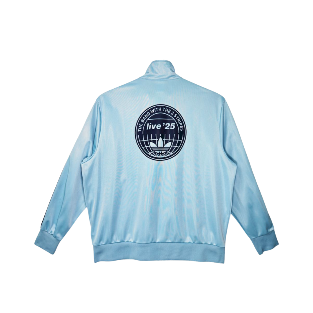 Chamarra Oasis x Adidas Live '25 Celeste - vista trasera